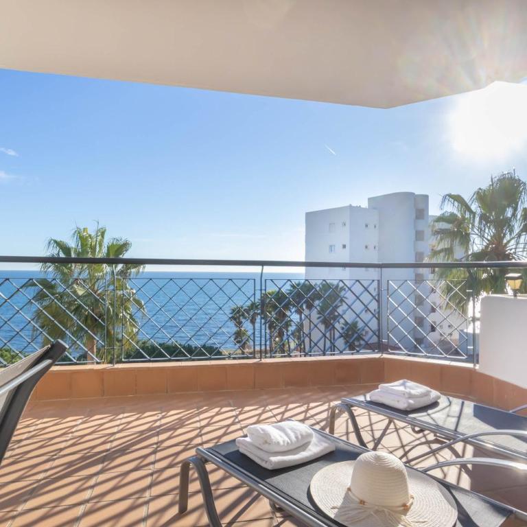 Mi Capricho beach front sea view & pool - Happy Rentals - Apartamento con vistas al mar - 2