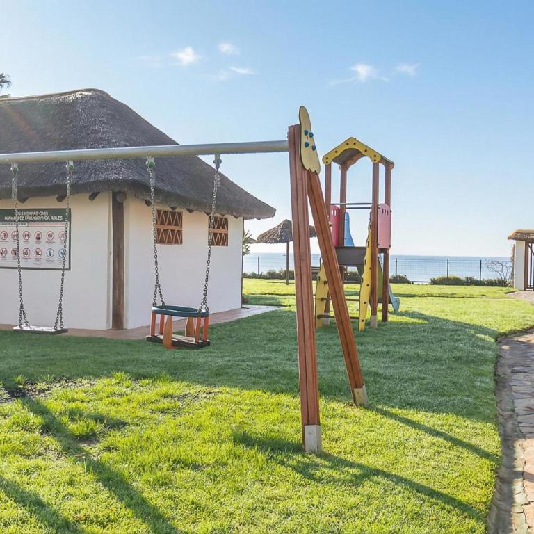 Mi Capricho beach front sea view & pool - Happy Rentals - Apartamento con vistas al mar - 4