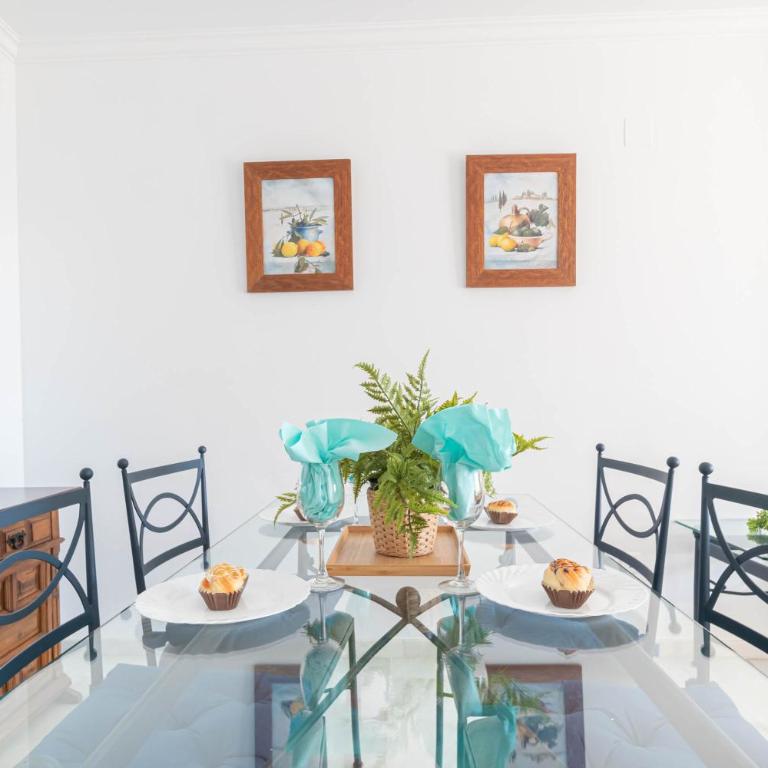 Mi Capricho beach front sea view & pool - Happy Rentals - Apartamento con vistas al mar - 12