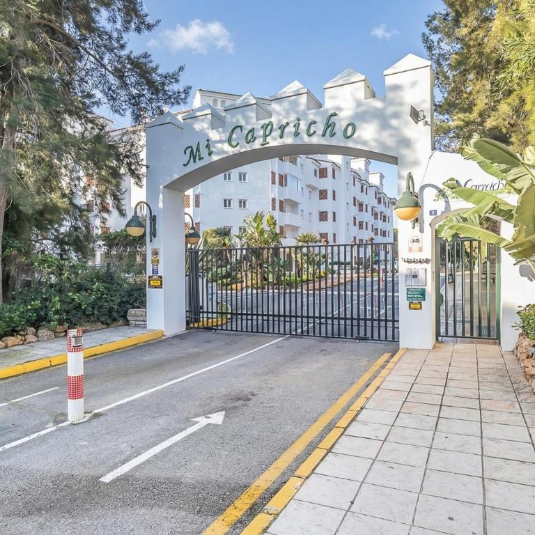 Mi Capricho beach front sea view & pool - Happy Rentals - Apartamento con vistas al mar - 24