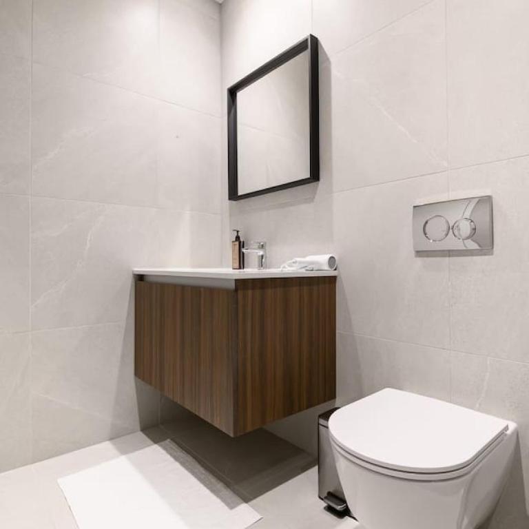 IN Stay Apartments BW - Deluxe Apartment mit 1 Schlafzimmer und Stadtblick - 24