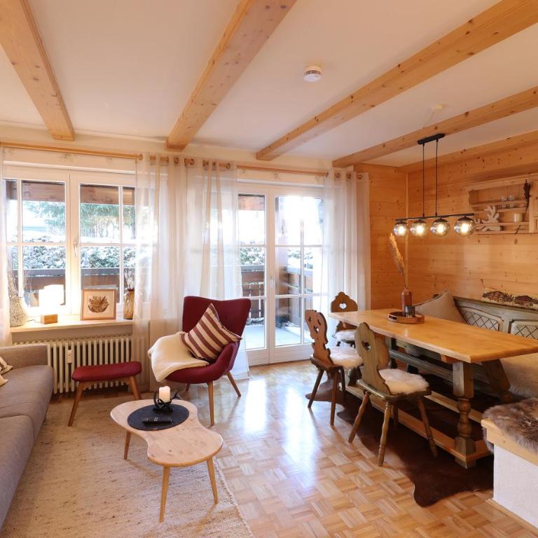 Ruhige Chalet-Style Suite am Kurpark neben der Therme - Apartment - 10