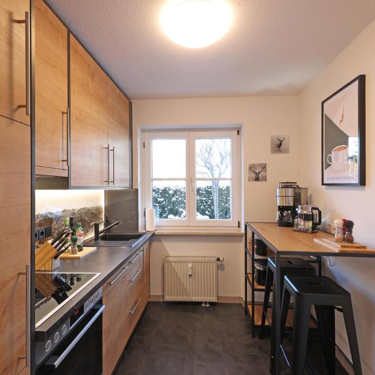 Ruhige Chalet-Style Suite am Kurpark neben der Therme - Apartment - 18