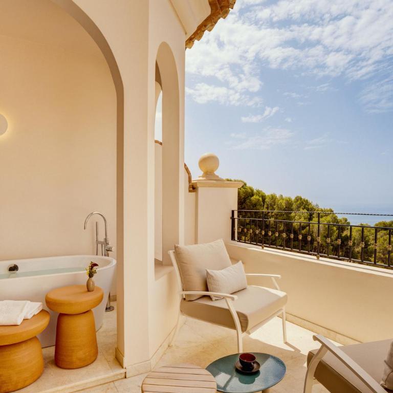 ZEM Wellness Clinic Altea - 5 Stars Grand Luxury - Habitación Doble Deluxe Premium con vistas al mar - 1 o 2 camas - 3