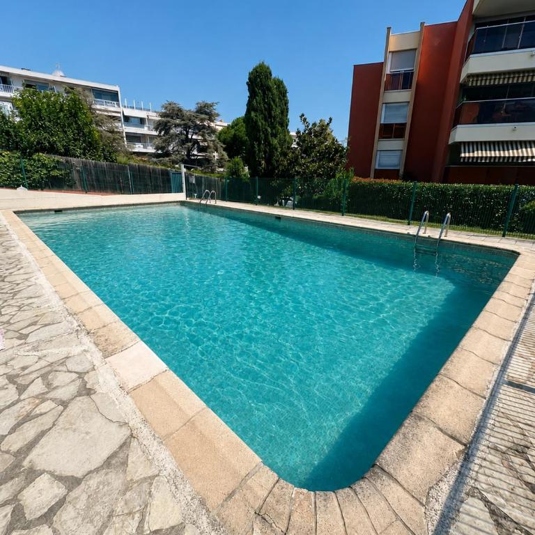 L'instant Riviera - T2 Piscine & Parking - Appartement 2 Chambres - 17