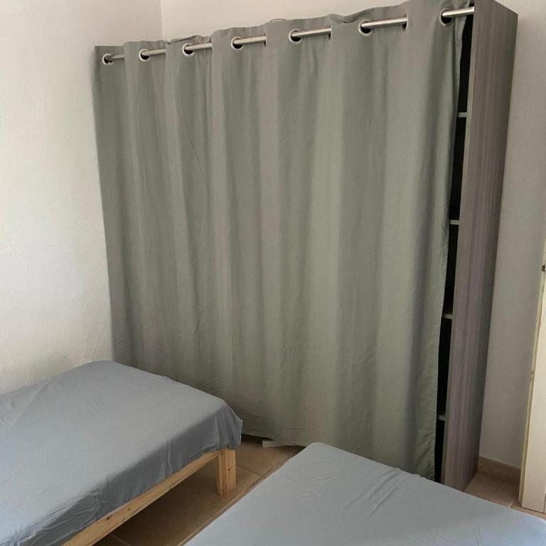 Mazet 2 chambres Île de la Barthelasse Avignon - Maison 2 Chambres - 11