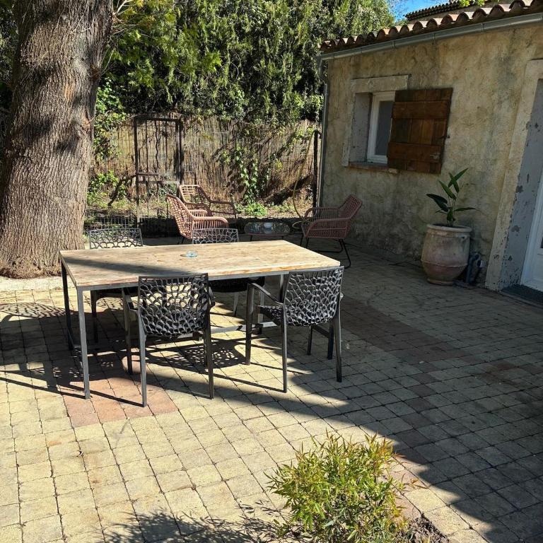 Mazet 2 chambres Île de la Barthelasse Avignon - Maison 2 Chambres - 19