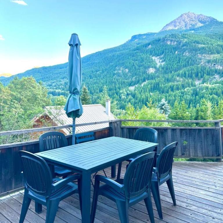 Chalet Serre Chevalier 160m2 9 pers - Sauna, 5 chambres - Chalet - 8