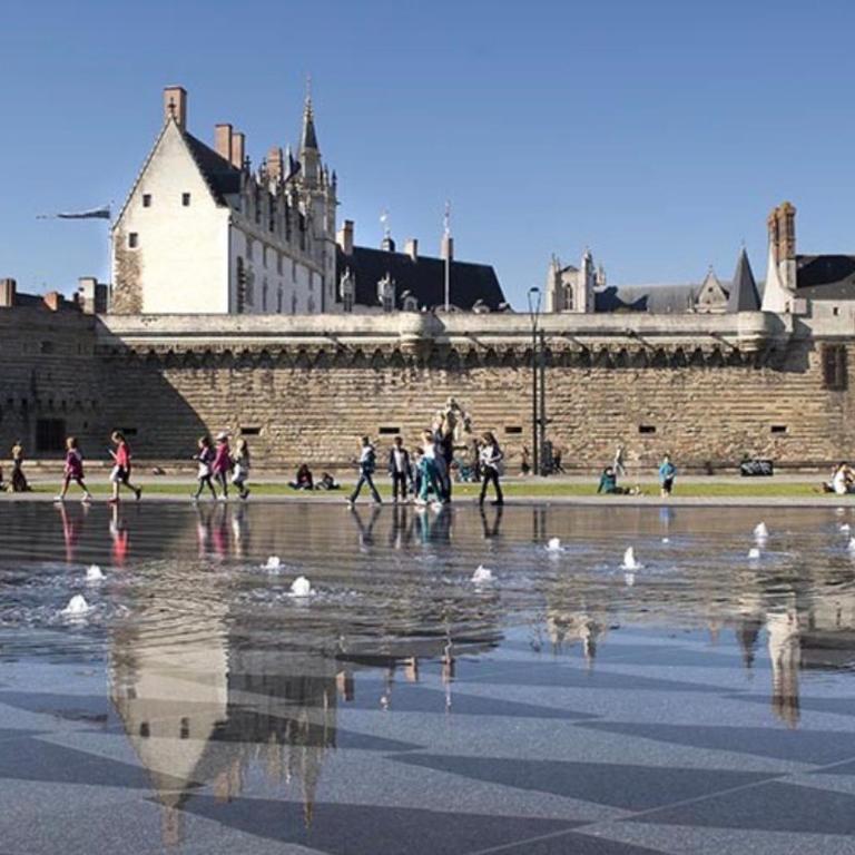 Studio lumineux avec Balnéo au coeur de Nantes - Appartamento con 1 Camera da Letto - 11