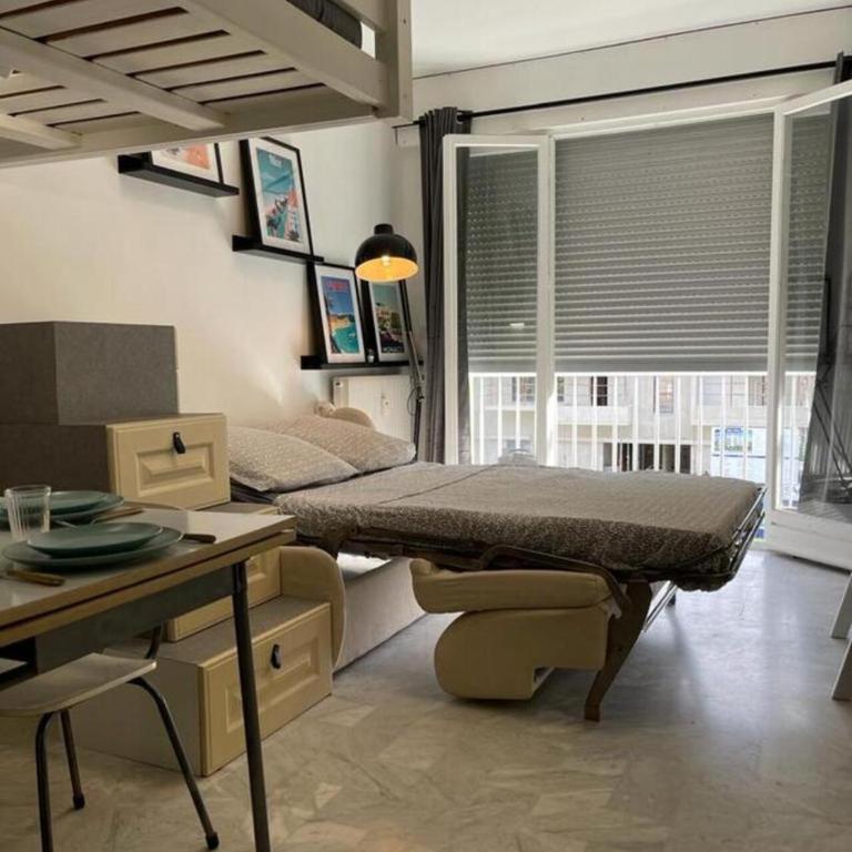 Studio à 300m Plage Clim Wifi Proche Gare - Appartement 1 Chambre - 7