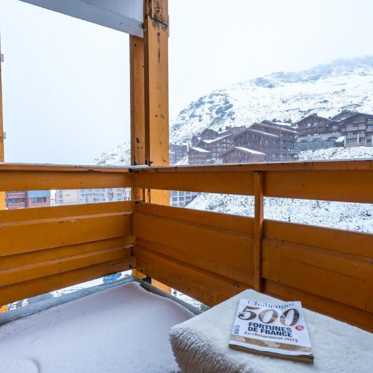 Residence Les Olympiades, Ski In-Out with WiFi in Val Thorens, "V15, V16" by Versant Collection - Appartamento con 1 Camera da Letto, Balcone e Vista Montagna - 1