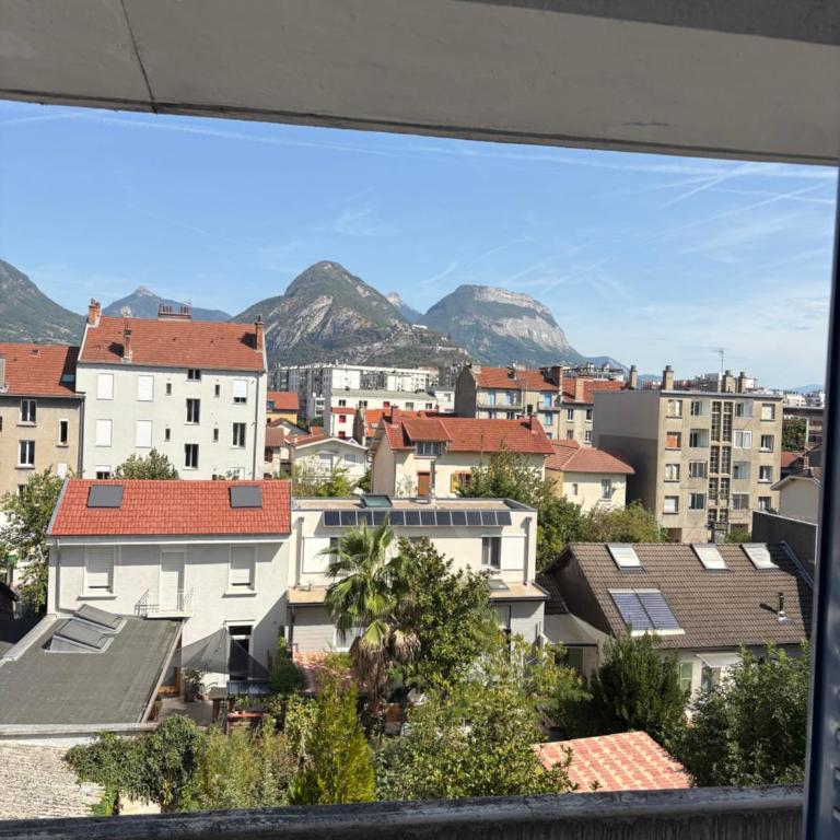 Mango Jungle - Appartement chaleureux sur le thème de la jungle avec balcon à Grenoble - Appartamento con 1 Camera da Letto - 51