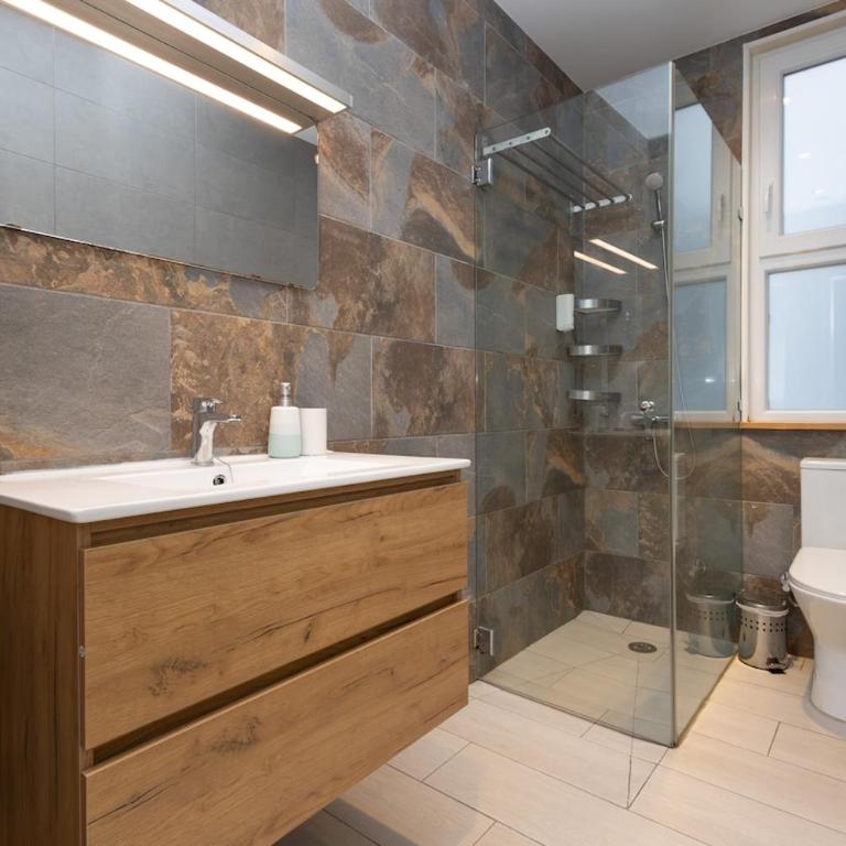 Hemma Suites - Apartamento de 3 dormitorios - 78
