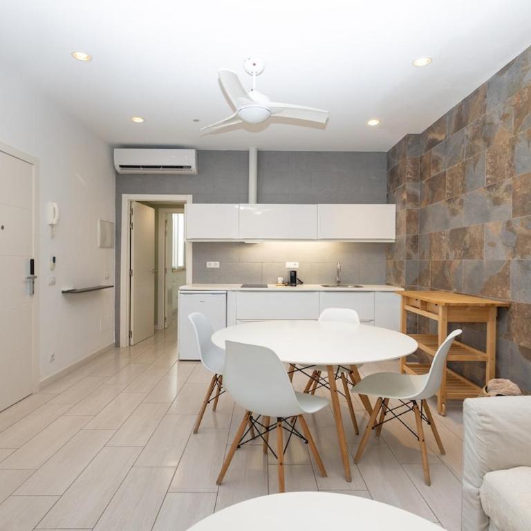 Hemma Suites - Apartamento de 3 dormitorios - 90