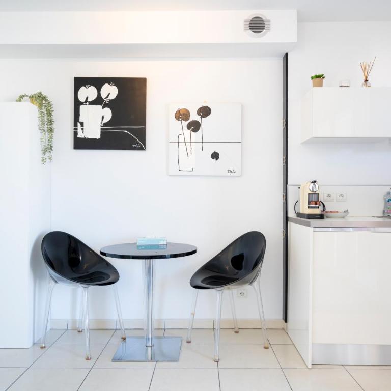 LE STUDIO DU PARK avec terrasse et garage - Studio avec Terrasse - 14
