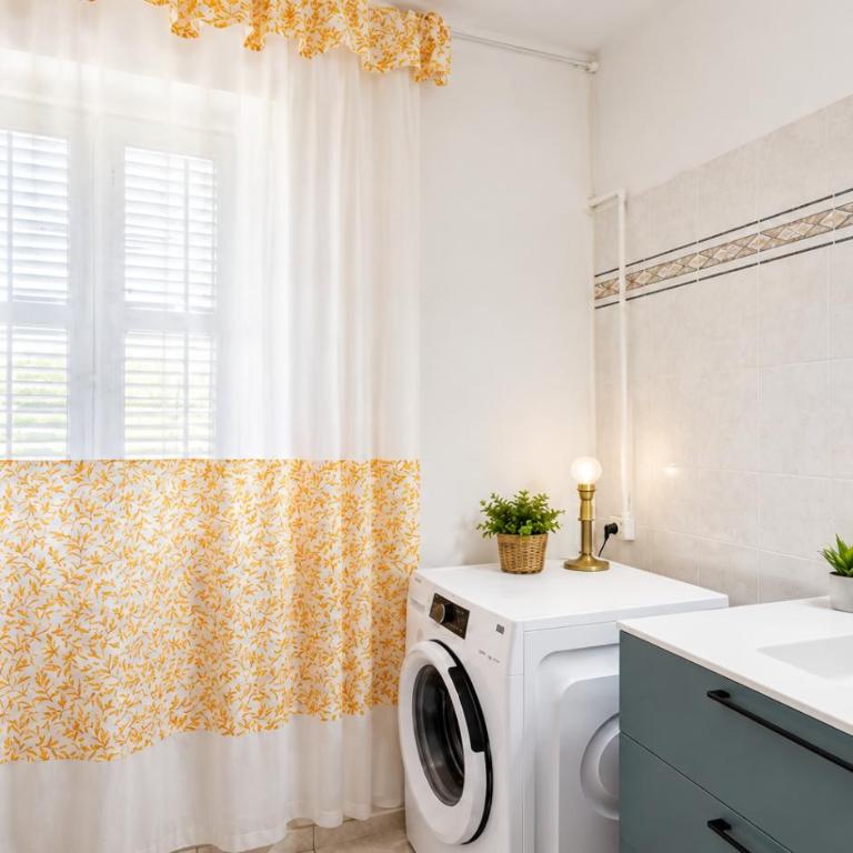 Cœur historique Hyères 4 personnes - Appartement 1 Chambre - 9