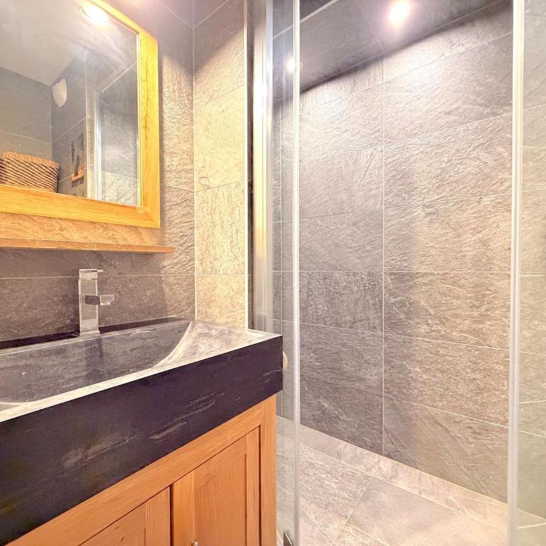 Parenthèse cosy aux pieds des pistes - Appartement 2 Chambres - 14