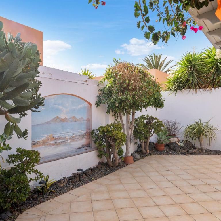 Casa Kiky, Boho-Chic Villa with Botanical Garden - Villa con vistas al jardín - 25