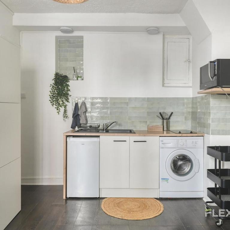 Immeuble Mademoiselle - Apartment - 12