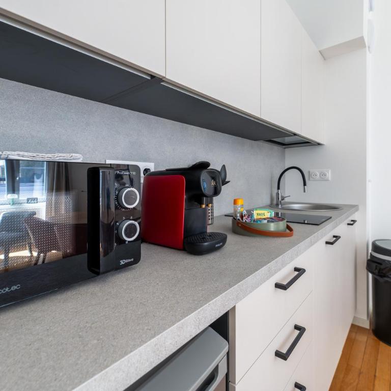 Chez Nina - Neuf - Haut de Gamme - Tram - Proche centre-ville - Tout confort - Apartment mit 1 Schlafzimmer - 12