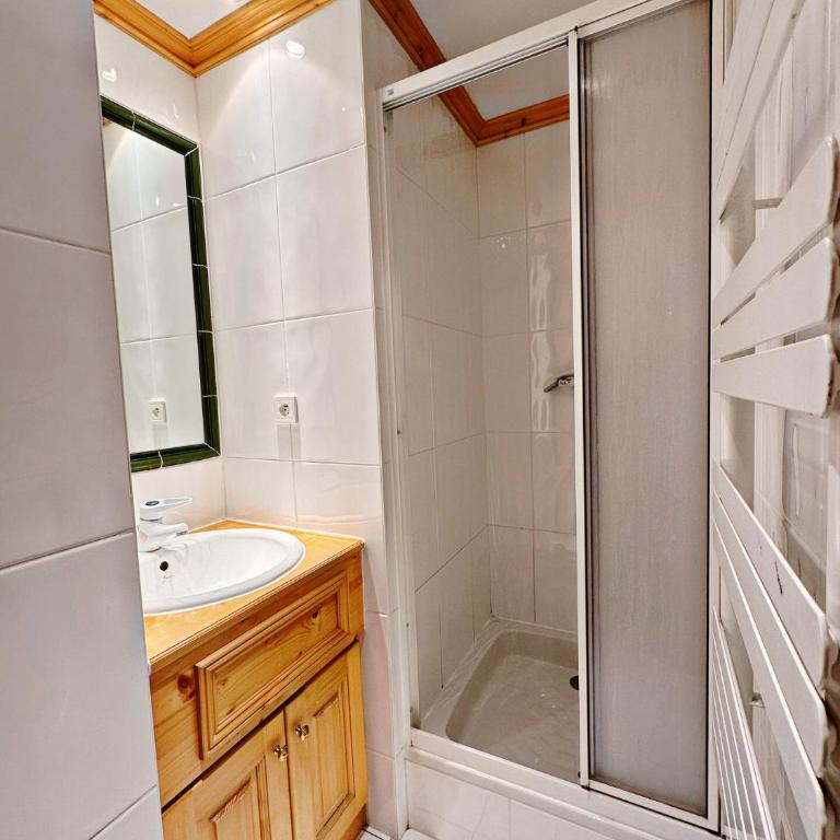 Résidence Lachat - Bel appartement 3 pièces 5 personnes proche de Méribel centre MAE-0321 - Appartement - 8