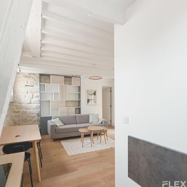 Immeuble Saint-gervais - Apartment - 9