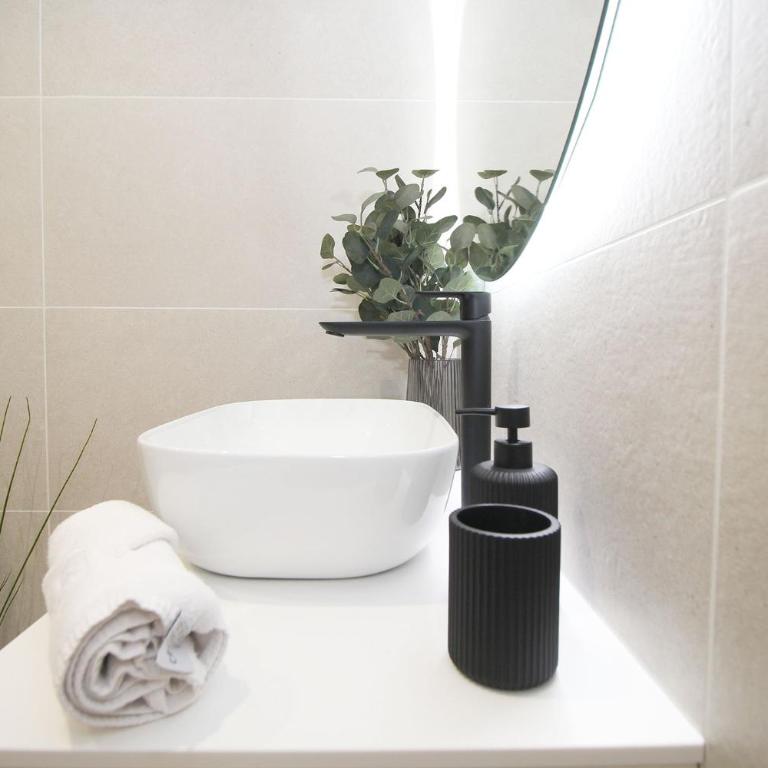 Pereda Boutique Suites Playa de Pedregalejo - Suite Familiar - 8