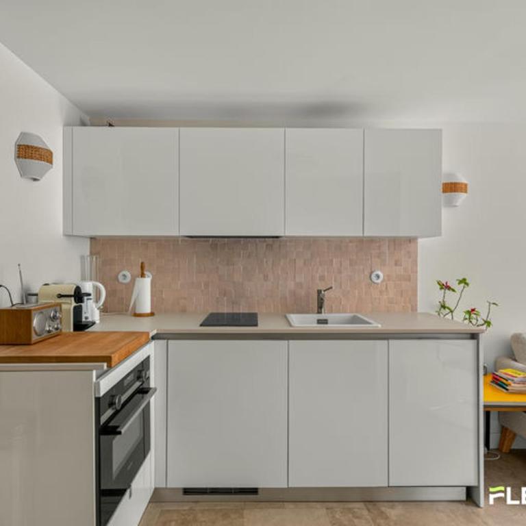 T2 with Terrace in a House Villa Daviel Paris 13 - Apartment - 15