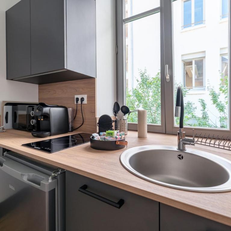 Chez Charlotte - Neuf - Haut de Gamme - Tram - Proche centre-ville - Tout confort - Apartment mit 1 Schlafzimmer - 11