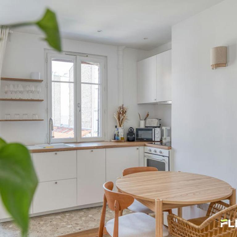 Bright 1BR Faubourg St-Antoine 11th - Apartment - 14