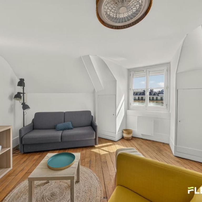 Charming 1BR between Trinité & Opéra Paris 9è - Apartment - 8
