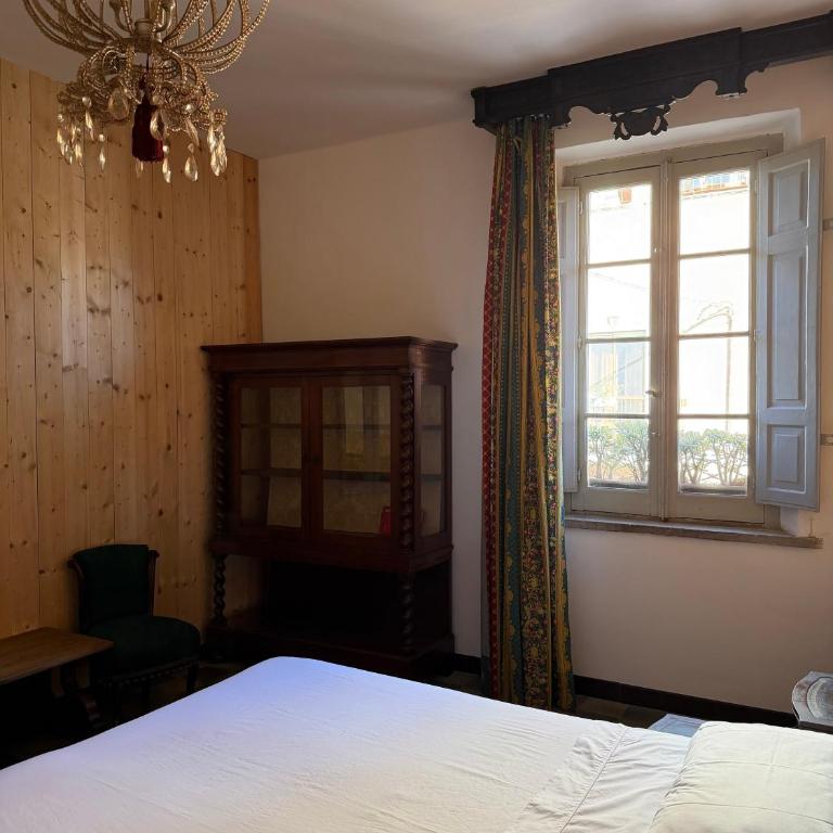 Viale Del Re 33 - Casa con 2 Camere da Letto - 33