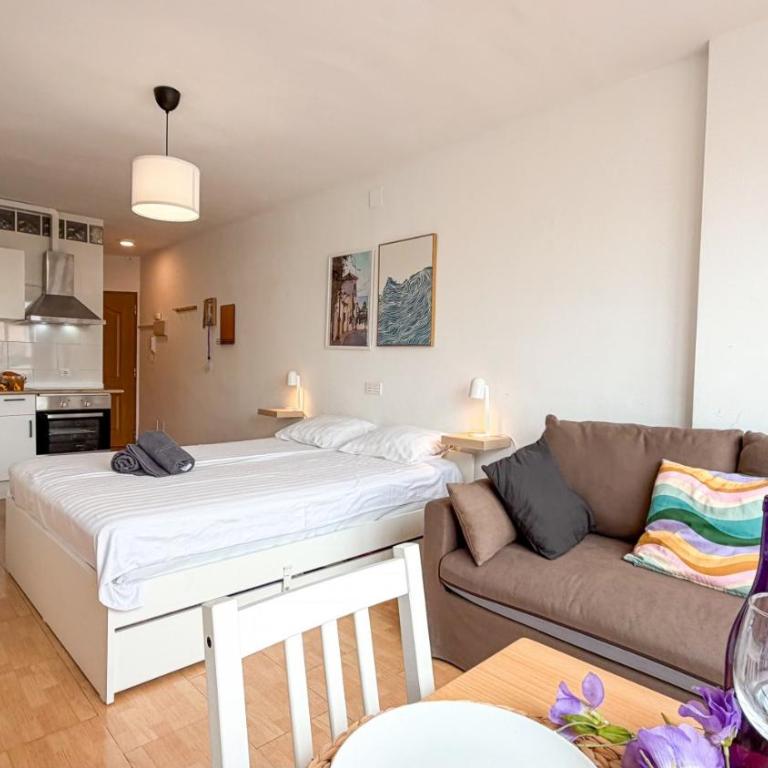 Modern Studio, 400m to beach, Pool - Estudio - 1