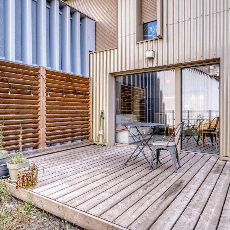 Appart Cité du Vin Terrasse privée- parking inclus - Appartement - 20