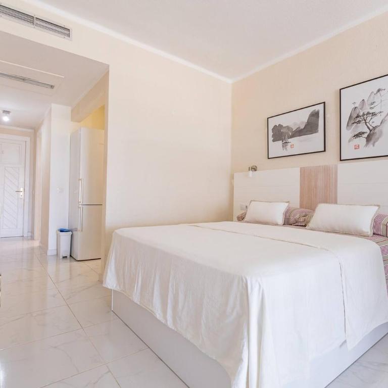 Luxury studio in beachfront complex in El Duque area, Costa Adeje - Apartamento de 1 dormitorio - 4