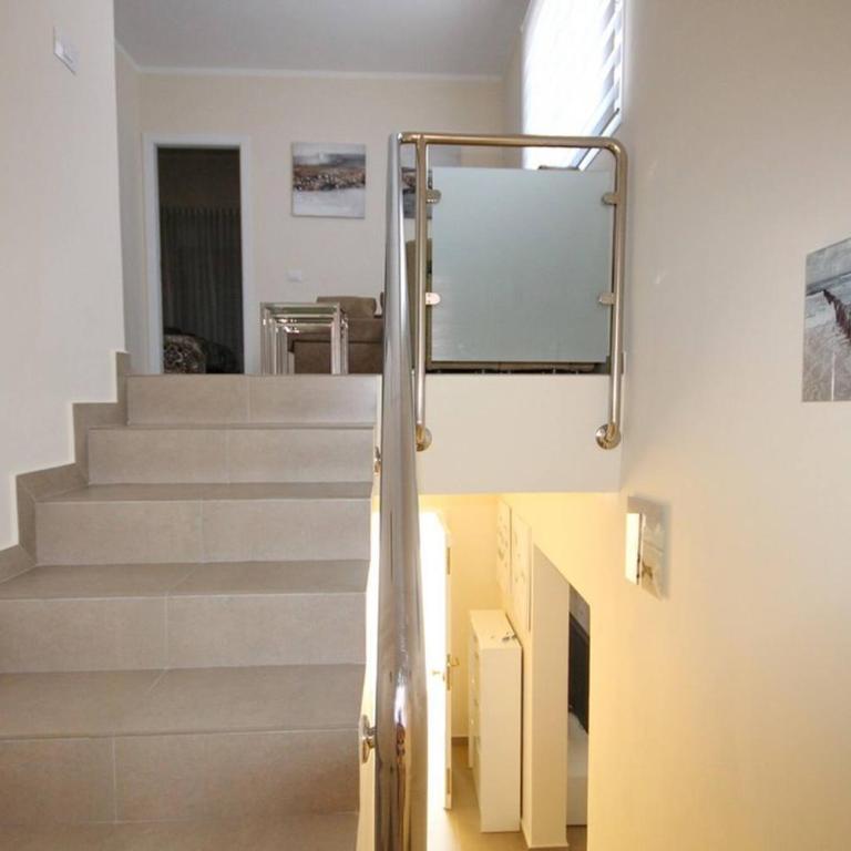 Amazing 5-bedroom villa in Costa Adeje - Villa - 16