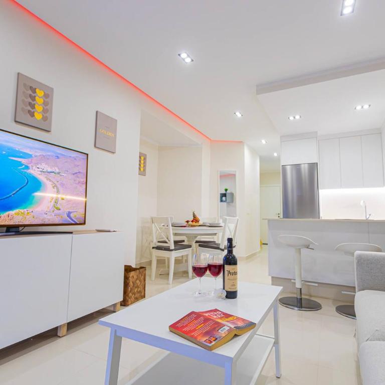 Apartment in beachfront complex in El Duque area, Costa Adeje - Apartamento - 2