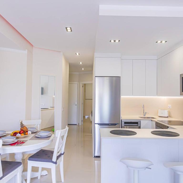 Apartment in beachfront complex in El Duque area, Costa Adeje - Apartamento - 5