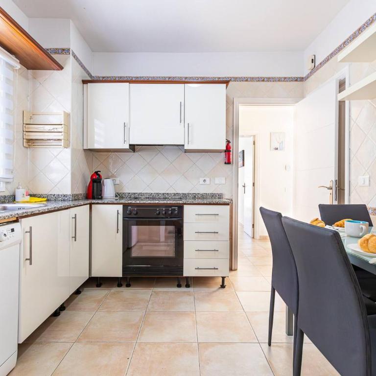 Cozy villa in Madroñal de Fañabe with large private pool - Villa de 3 dormitorios - 10