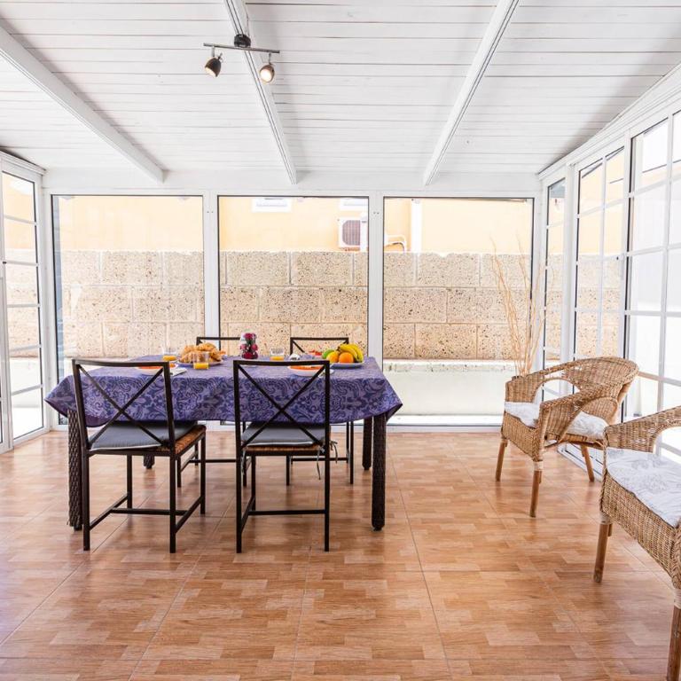 Cozy villa in Madroñal de Fañabe with large private pool - Villa de 3 dormitorios - 30
