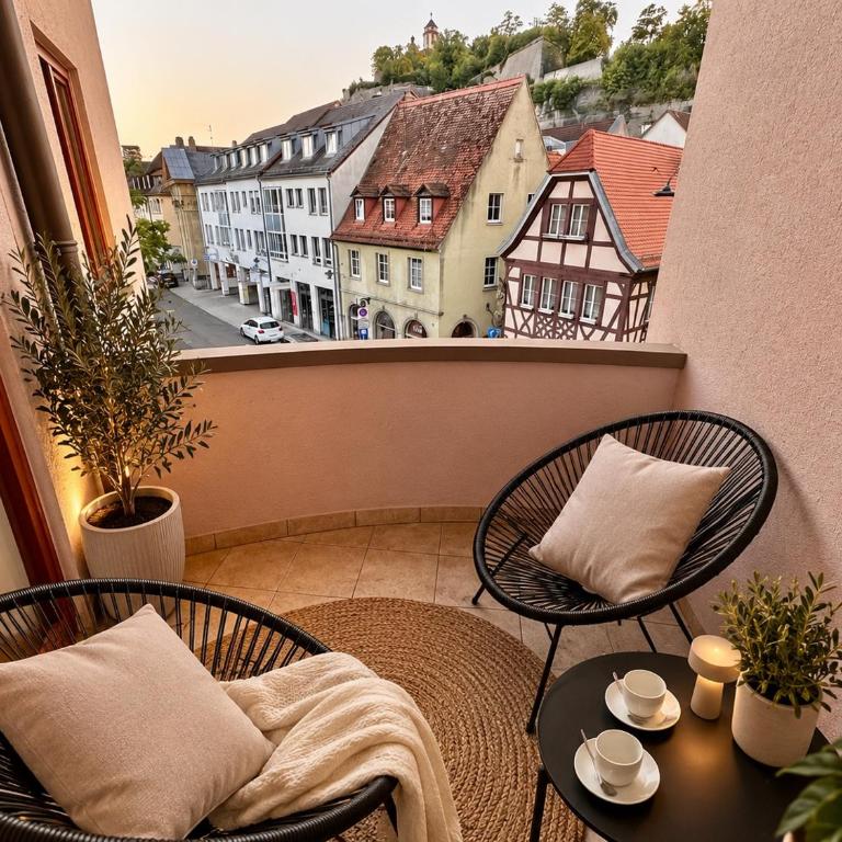 BRÜCKENGLÜCK Alte Mainbrücke - GRATIS KAFFEE - NETFLIX - BALKON - Apartment mit 1 Schlafzimmer - 4