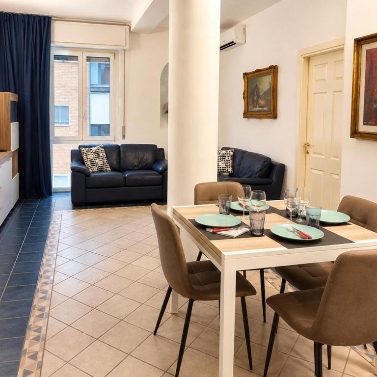 Bright three-room apartment with balconies in the San Raffaele district - Appartamento con 2 Camere da Letto - 9