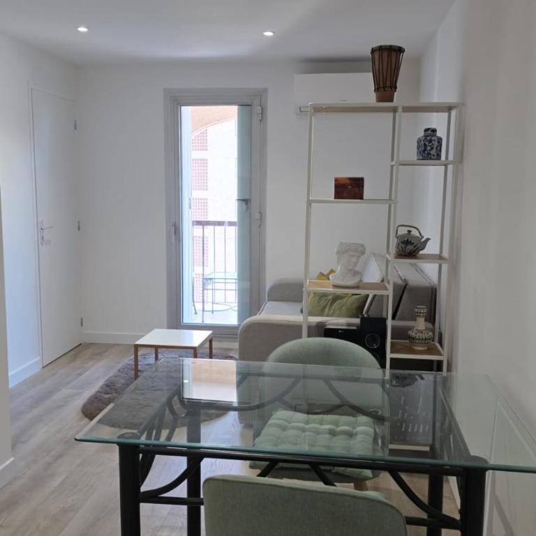 LE BALCON AZURÉEN - T2 Vue Mer et Clim - Appartement 1 Chambre - 17