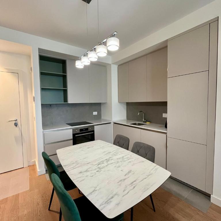 BW Crown Garden Residences - Deluxe Apartment - 9