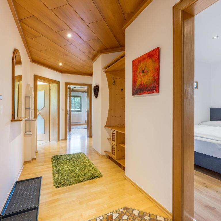 Ferienhaus Kahr - Deluxe-Apartment mit 2 Schlafzimmern und Gartenblick - 16