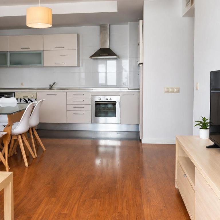 1-Sophisticated Living - Elegante Apartamento para 7 - TuriVida B - Apartamento de 2 dormitorios - 1