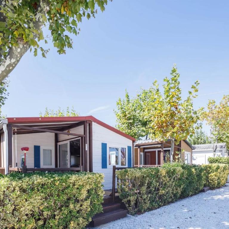 Bungalow D1 - Apartamento Deluxe de 2 dormitorios con vistas al jardín - 16