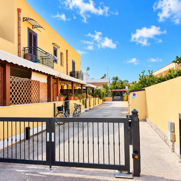 Casa CristalMar - Two-Bedroom Apartment - 10
