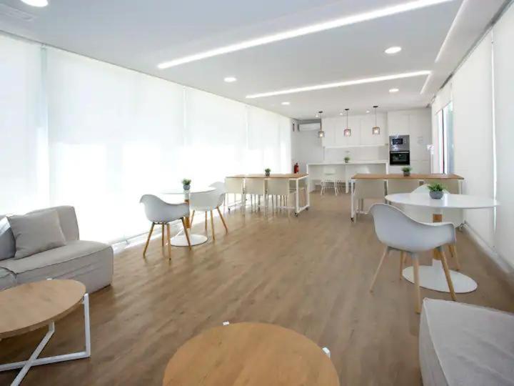 Marina Real II, 2 bedroom & 2 bathroom apartment with pool views - Apartment mit 2 Schlafzimmern - 28