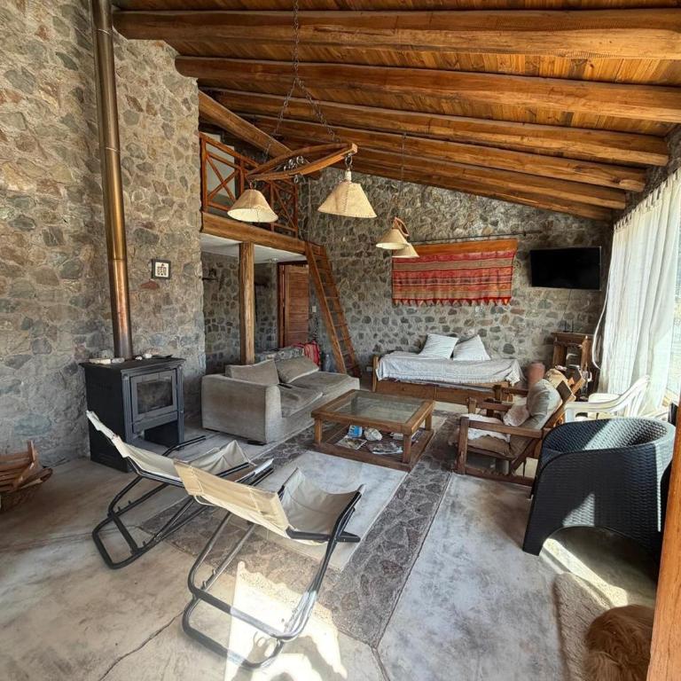 Hermosa casa de Piedra - Chalet de 1 dormitorio - 1